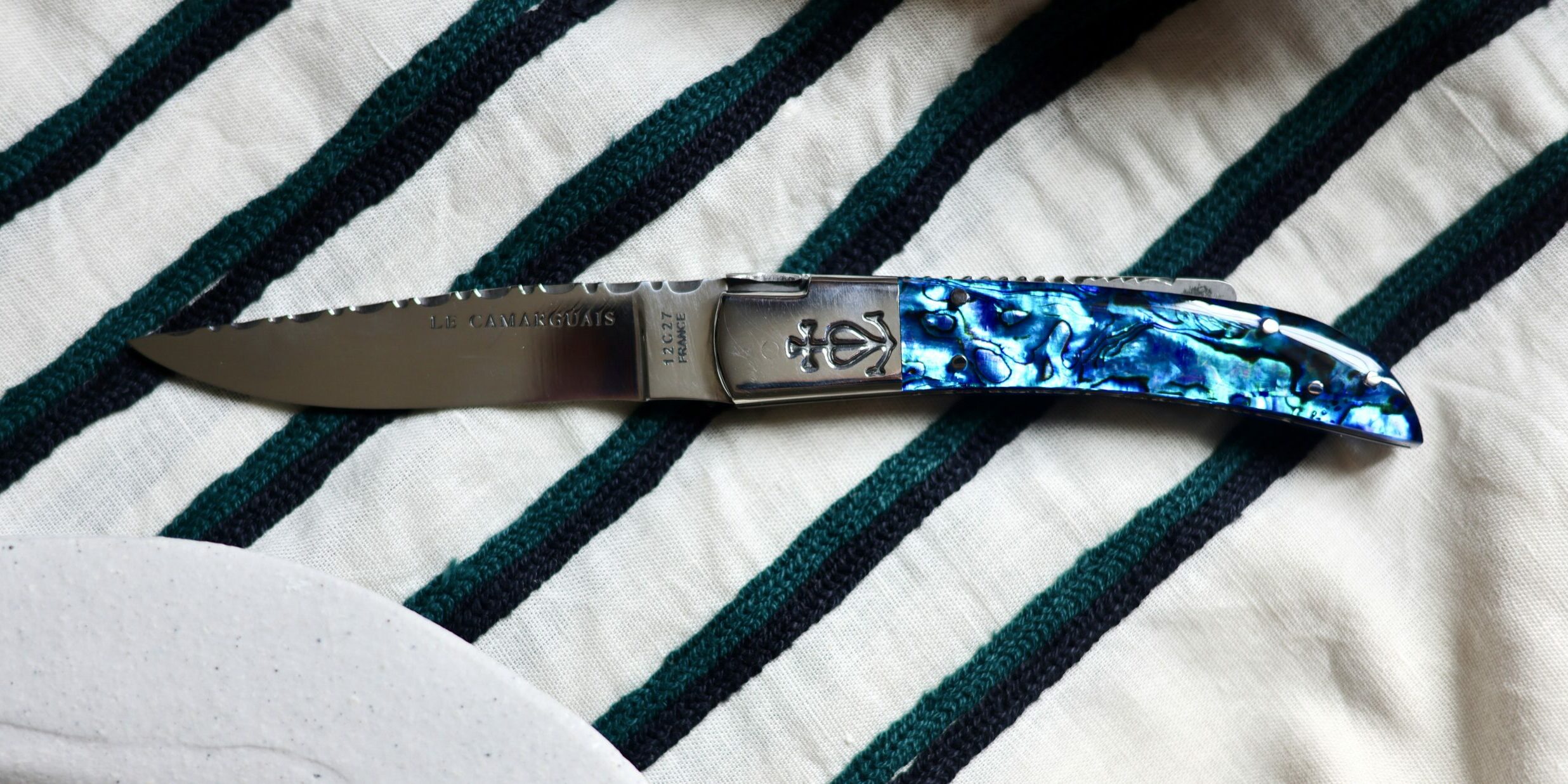 ciselé n°12 – Nacre bleu Océan