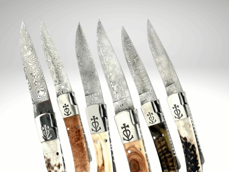 Copie de Copie de Feuilles Brunes Automne Promotionnel Facebook Publication (Site Web)(1) Nos couteaux d’exception : les Damas