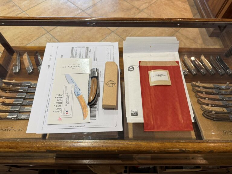 Expédition rapide et soignée à la coutellerie Le Camarguais