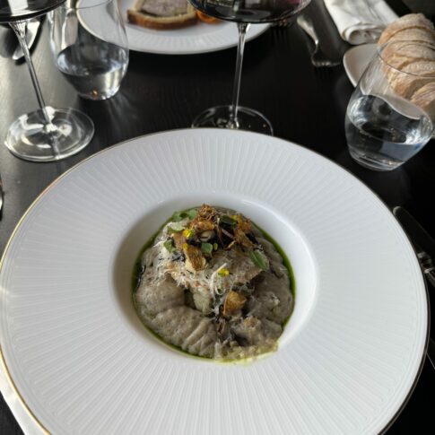 Quand nos couteaux se retrouvent sur les plus belles tables