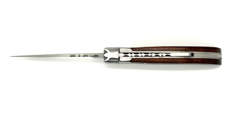 Le Camarguais trident soudé n°10 – Bois d’Amourette