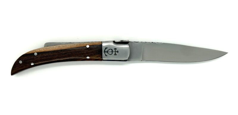 Le Camarguais trident soudé n°10 – Pistachier
