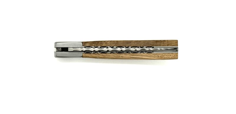 Le Camarguais forgé ciselé n°10 – chêne