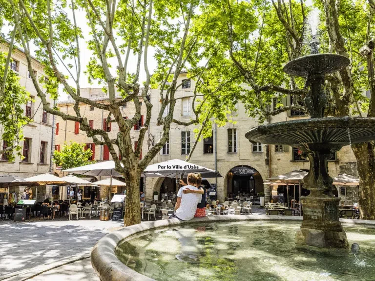 Uzès, une escapade incontournable à 15 minutes de la Coutellerie Le Camarguais Uzès, une escapade incontournable à 15 minutes de la Coutellerie Le Camarguais